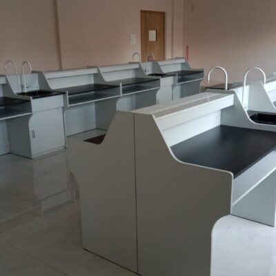 Roots Adoni Bio 1 Roots Adoni Bio 1